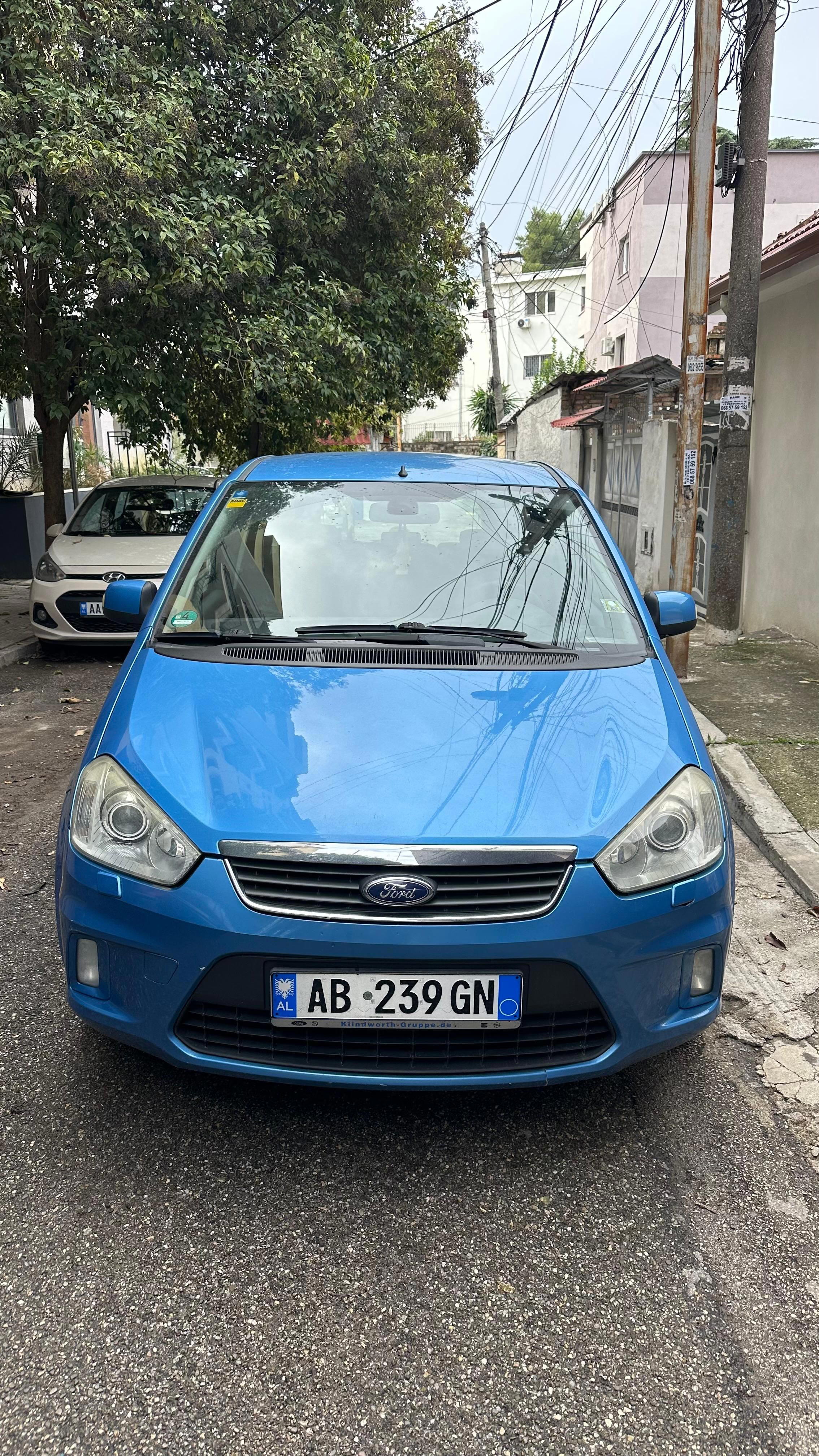 Ford C-MAX Energi - main photo