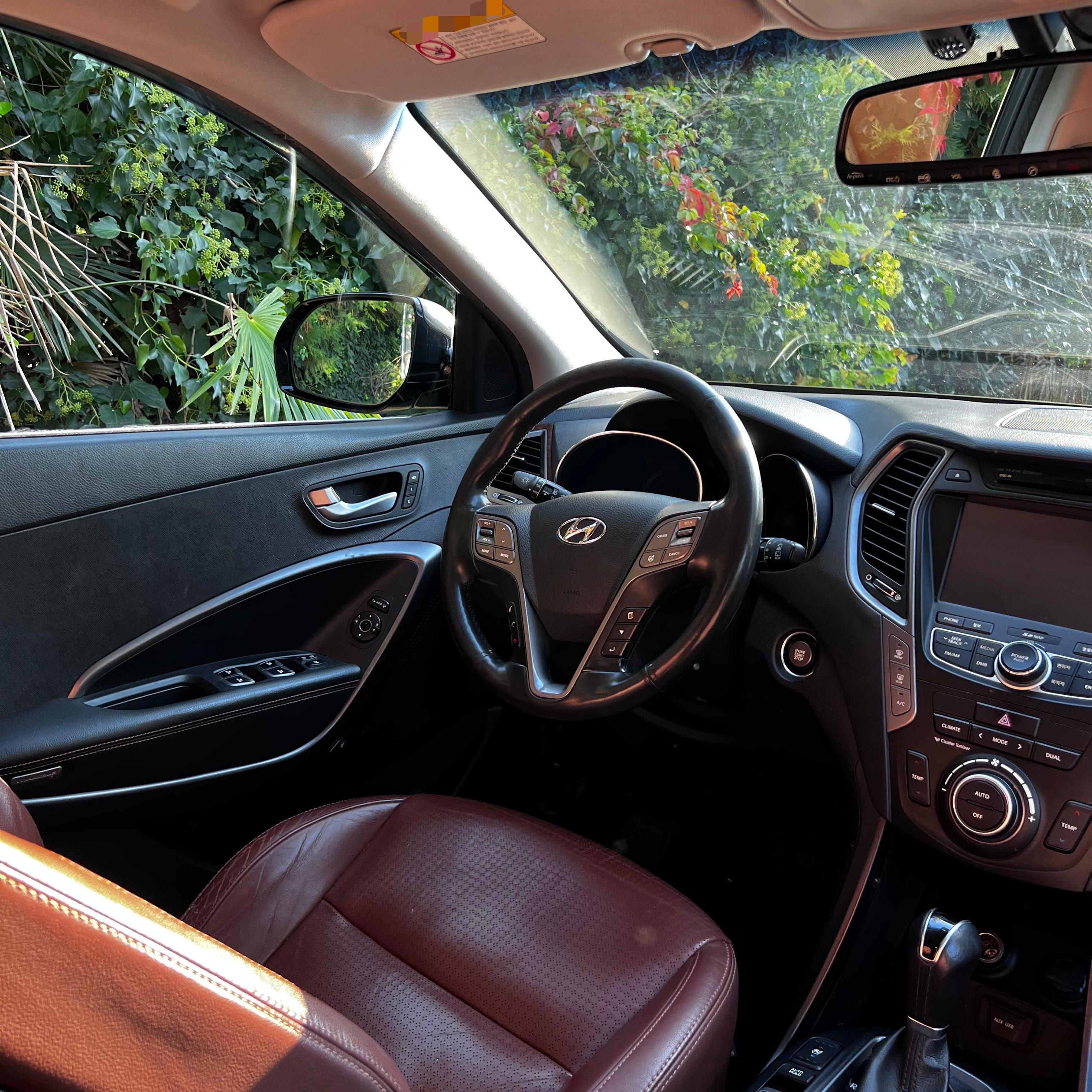 Hyundai Santa Fe XL - photo 4