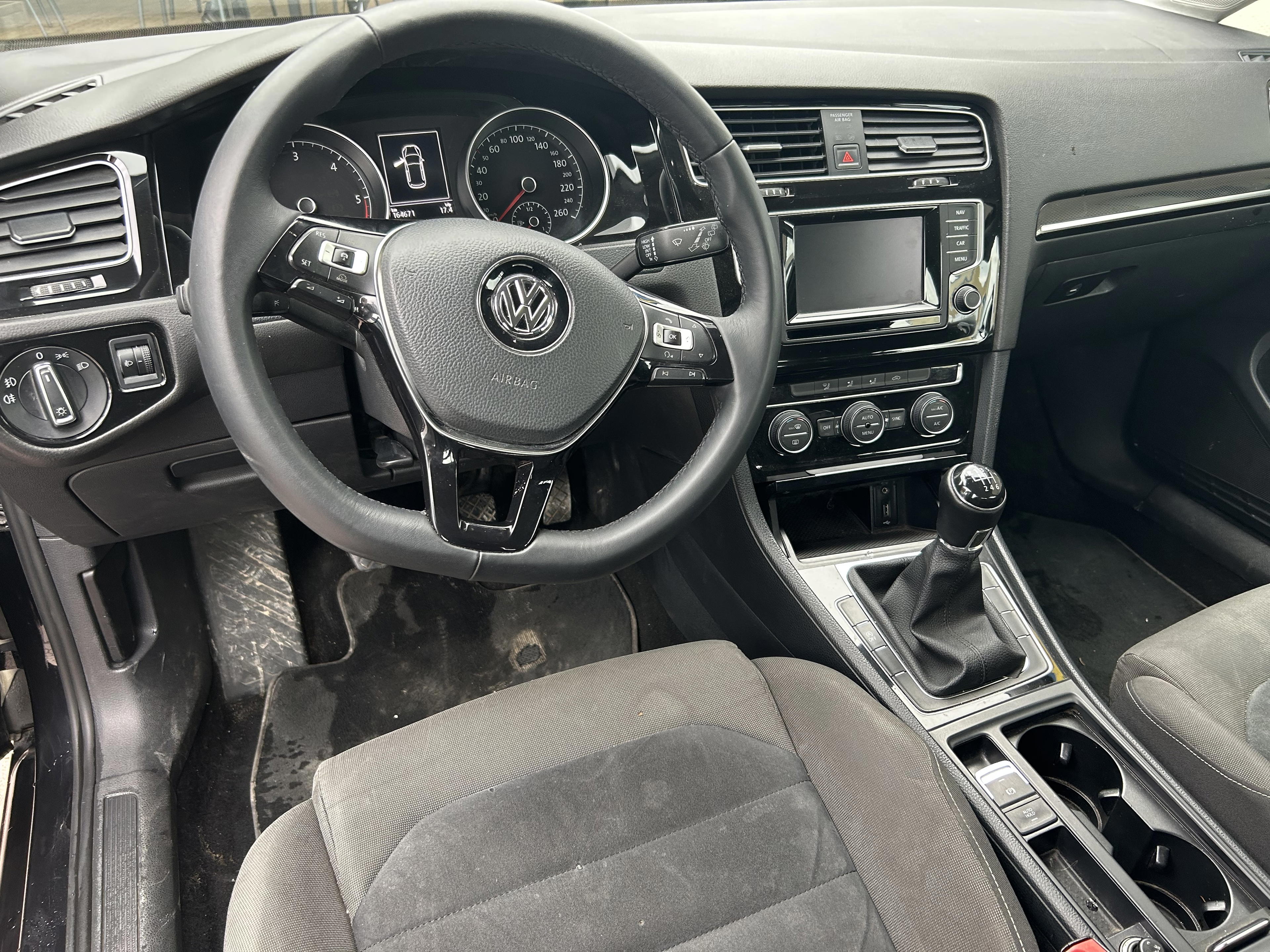 Volkswagen Golf - photo 3