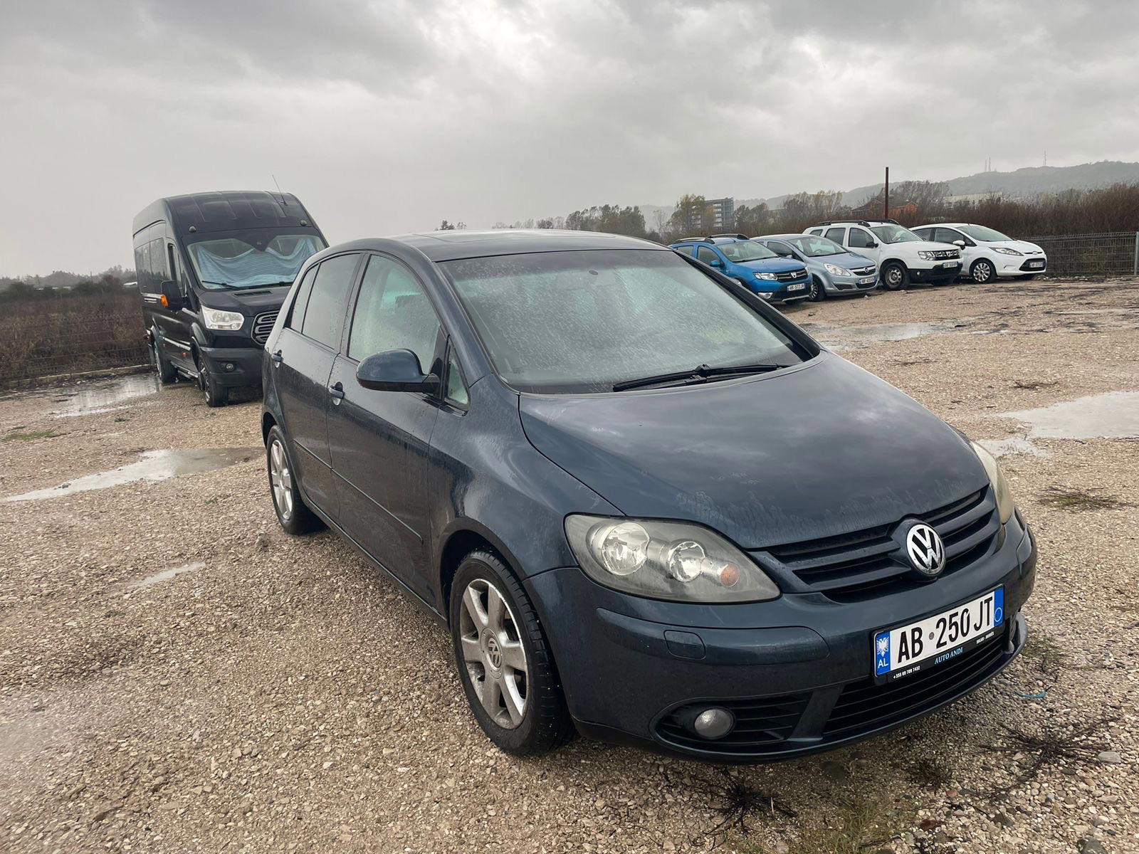 Volkswagen Golf Plus - main photo