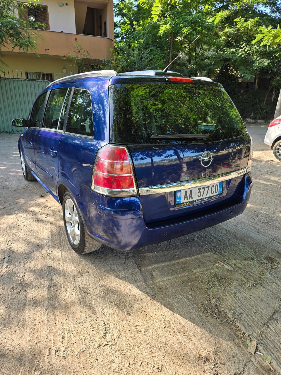 Opel Zafira - photo 4