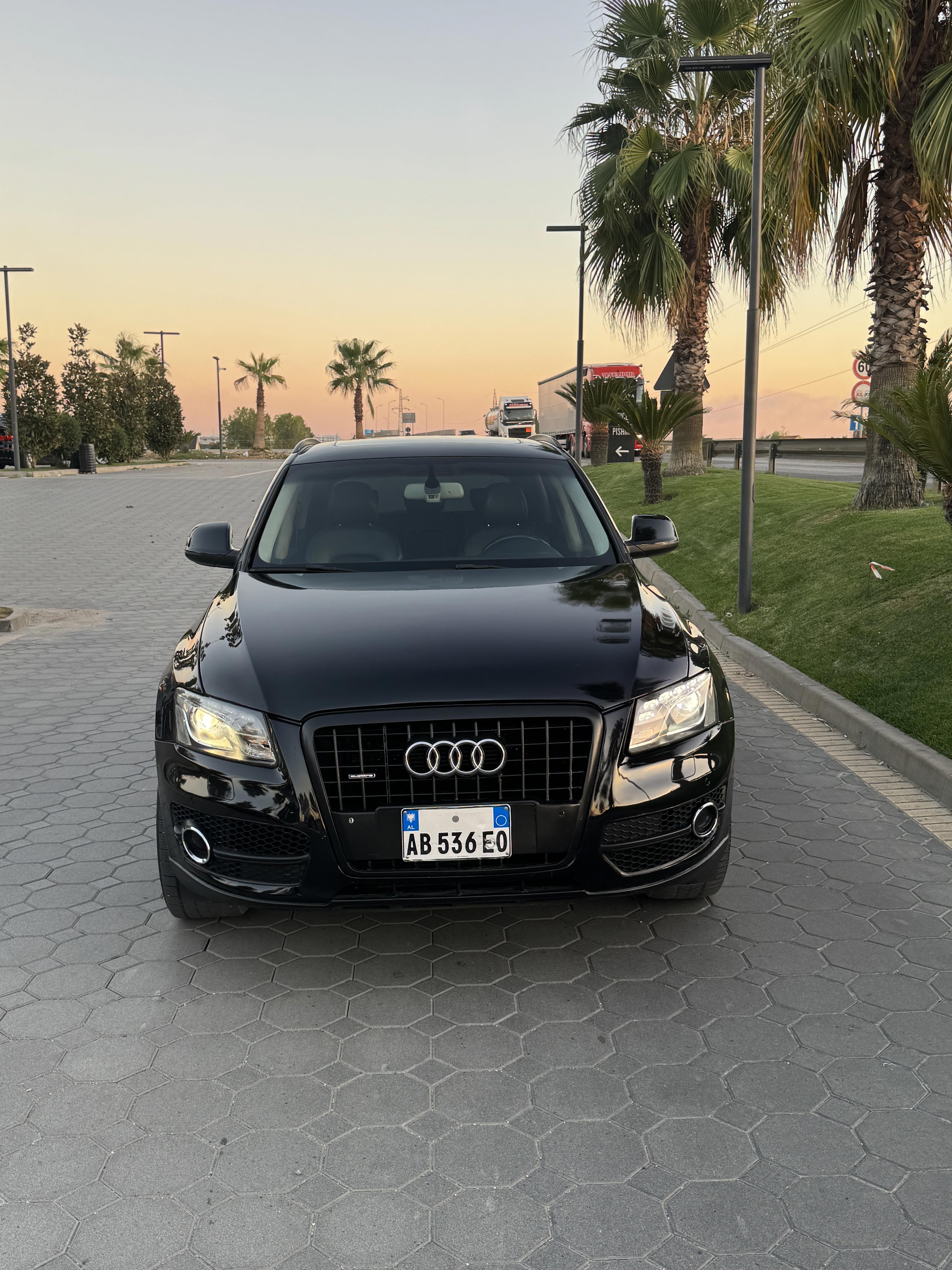 Audi Q5 for rent