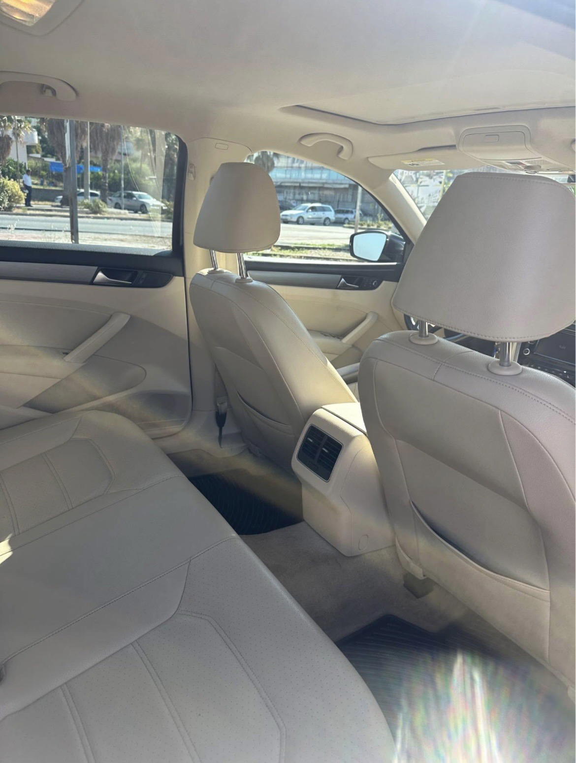 Volkswagen Passat - photo 4