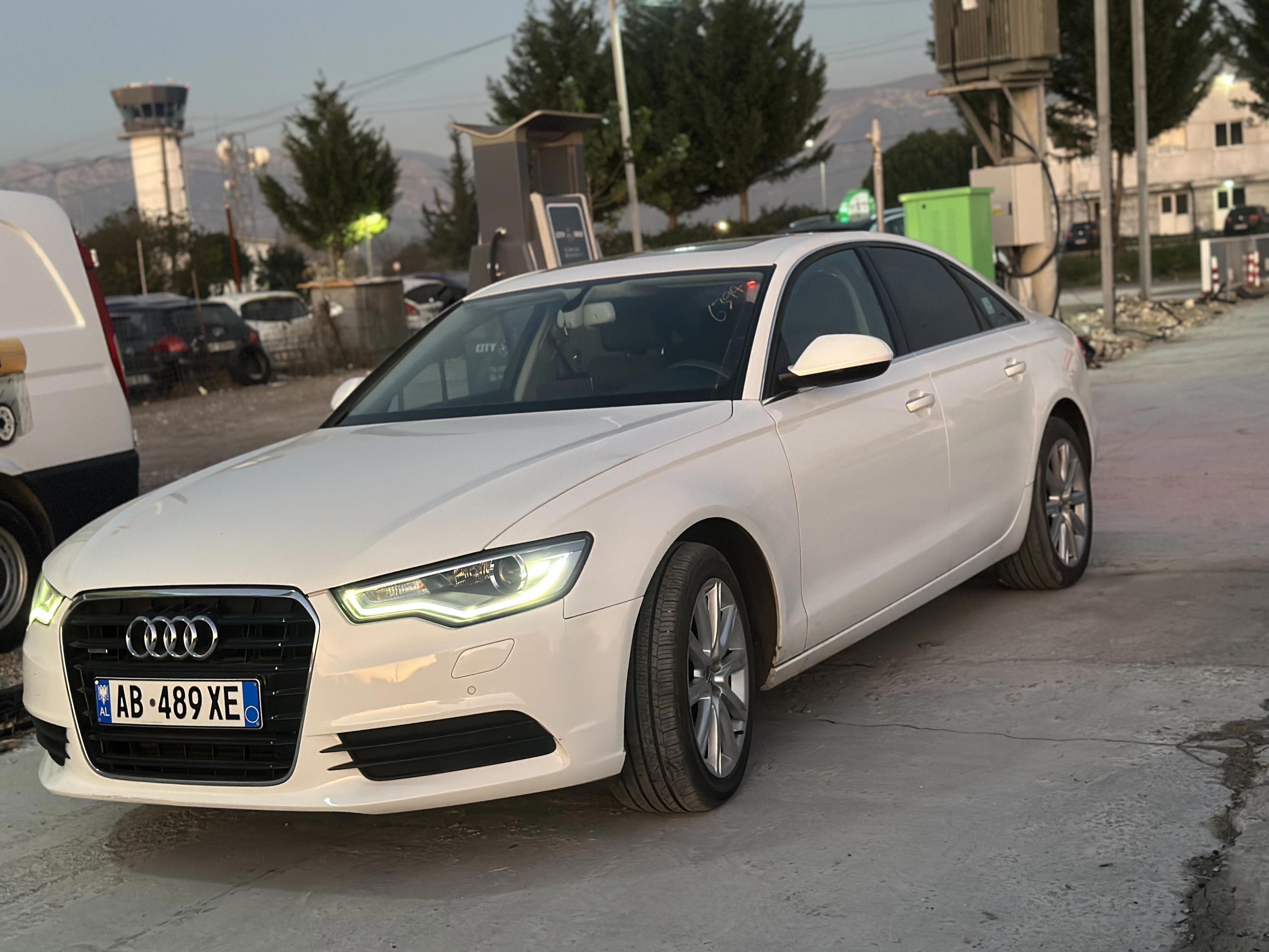 Audi A6 - side view