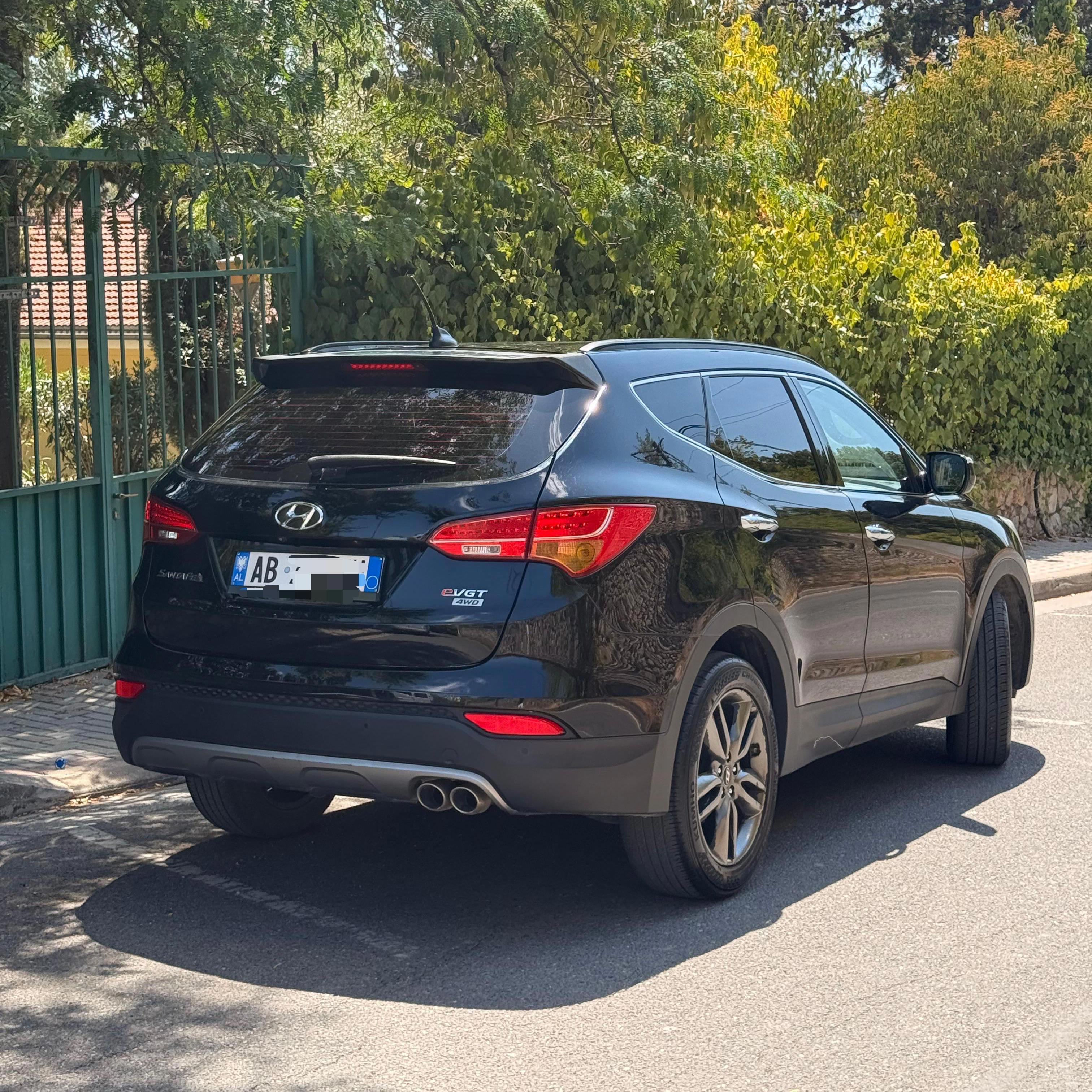 Hyundai Santa Fe - photo 3