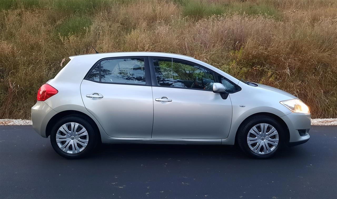 Toyota Auris - photo 3