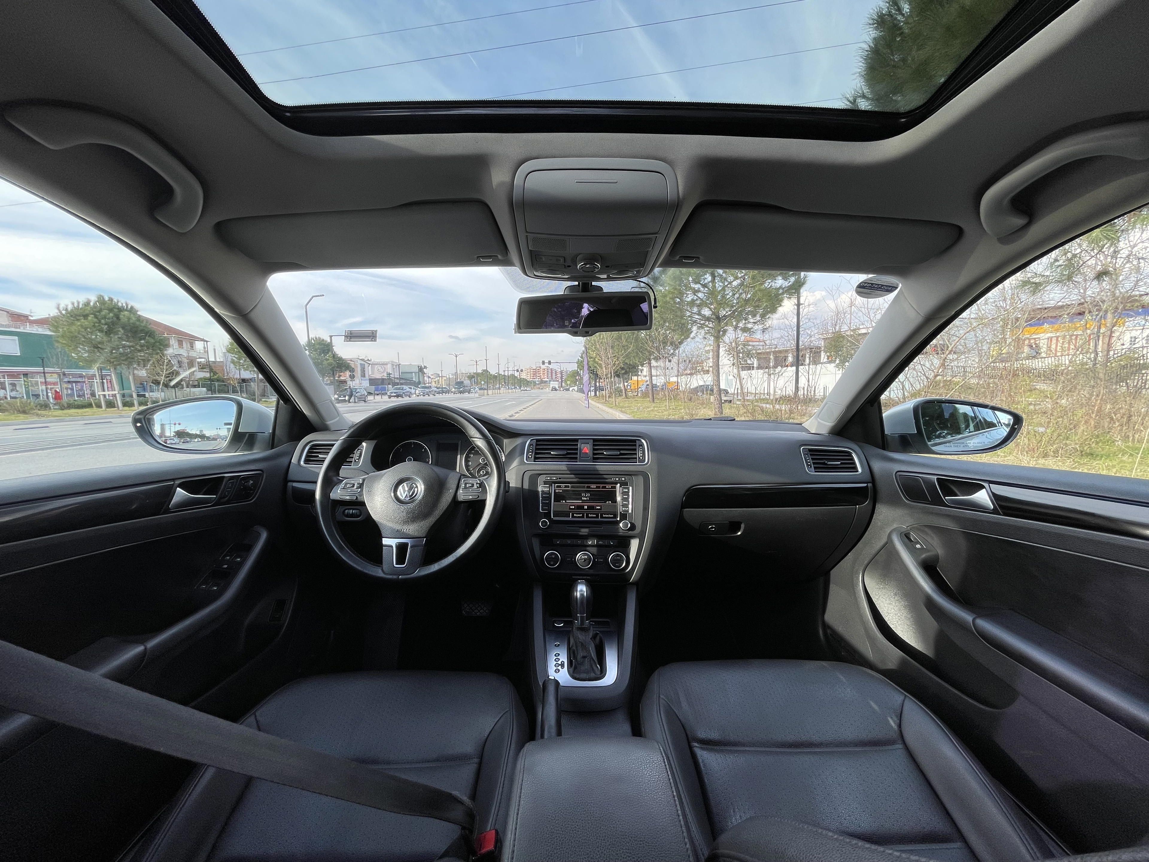 Volkswagen Jetta - photo 3