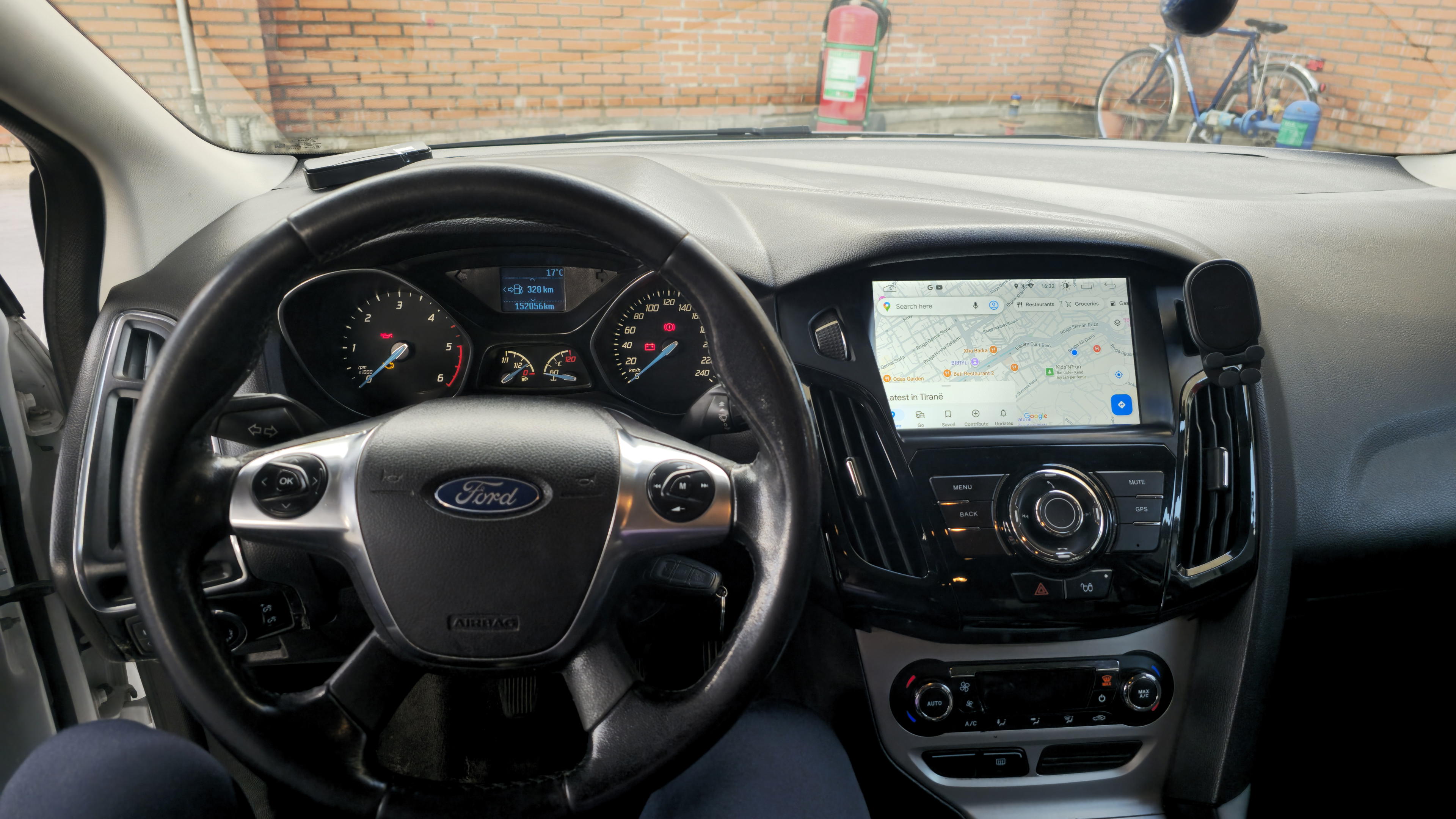 Ford Focus - photo 4