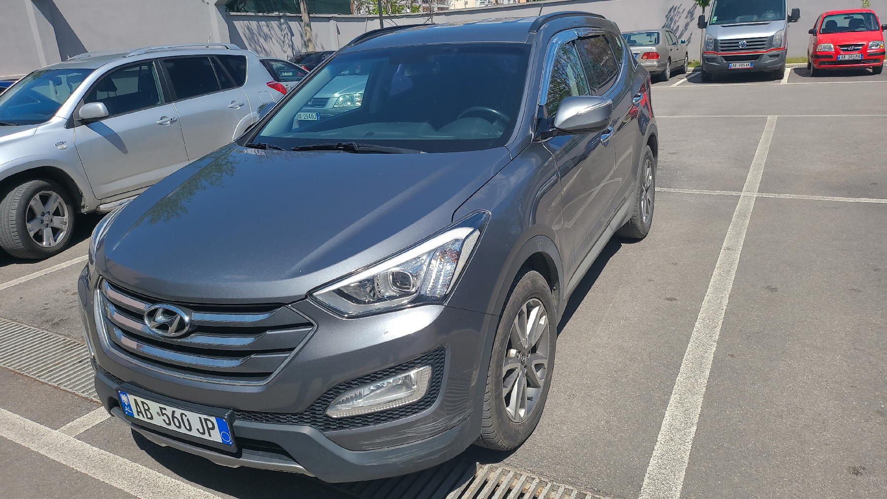 Hyundai Santa Fe XL - side view